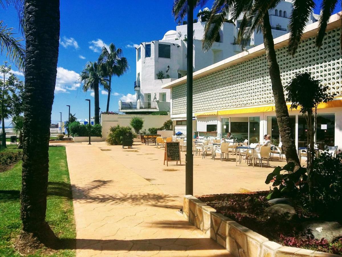 Estudio En 1A Linea Torremolinos Esterno foto